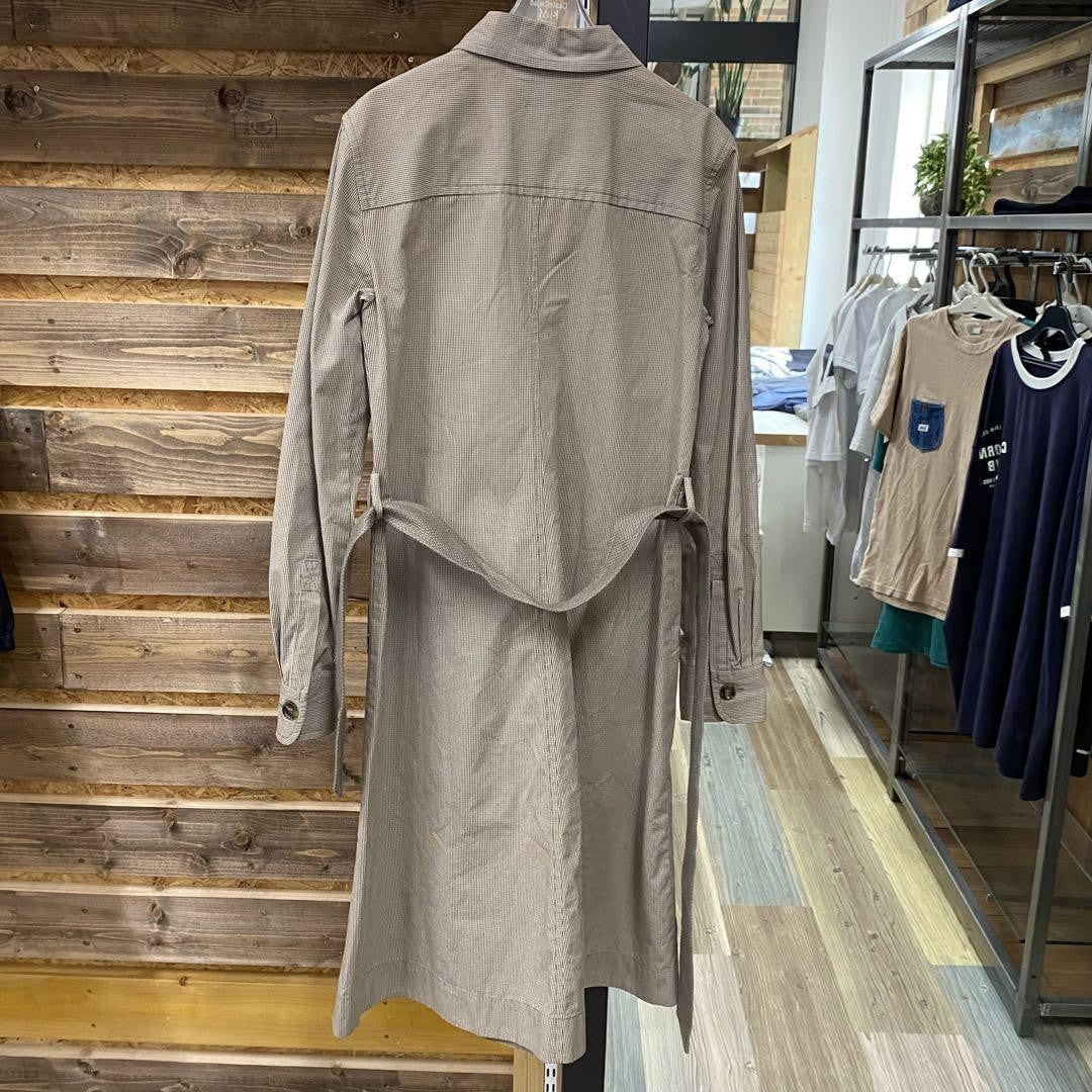 Max Mara Long Coat Asian fit S US size XS Beige Authentic