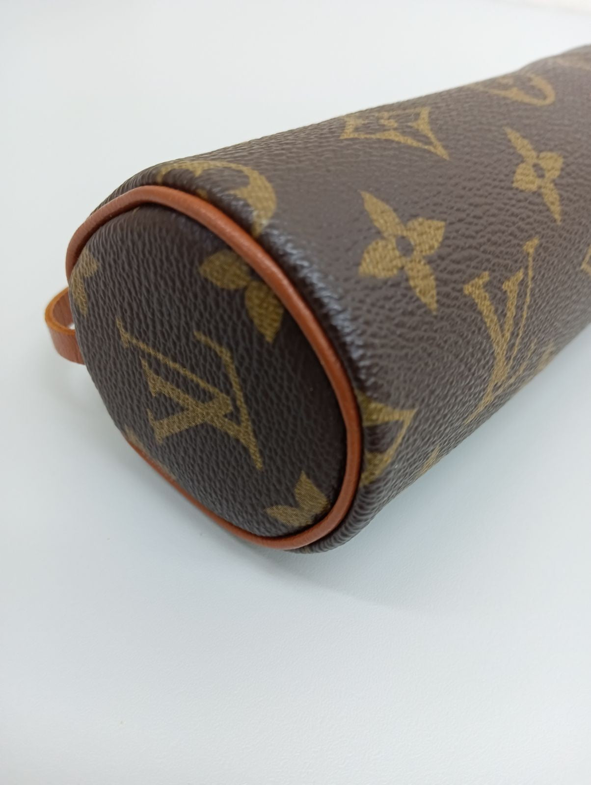 Louis Vuitton Accessory Pouch Hand Pouch Monogram M51385 PVC Leather Brown Auth