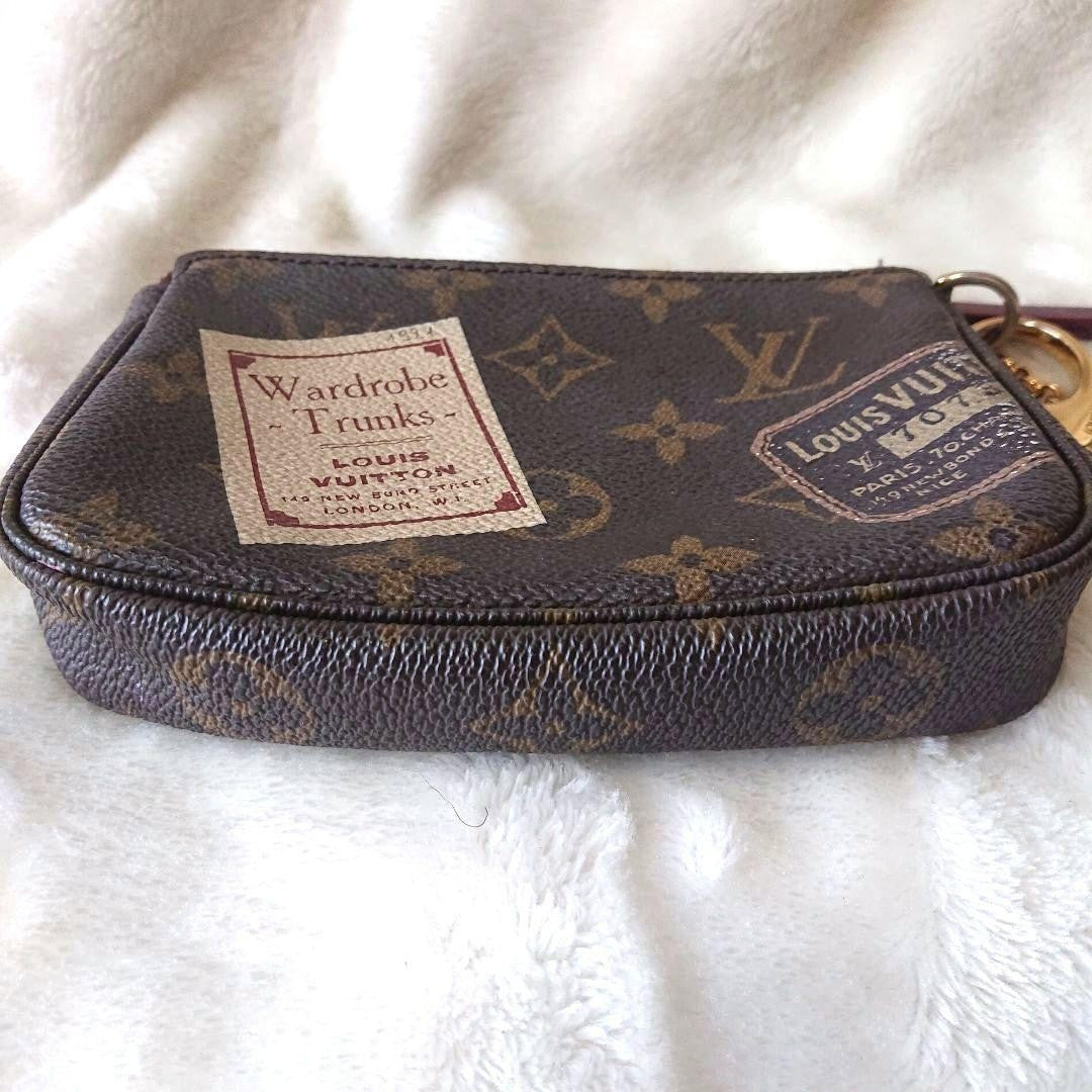 Louis Vuitton Accessory Pouch Hand Pouch Monogram M63798 Brown Authentic