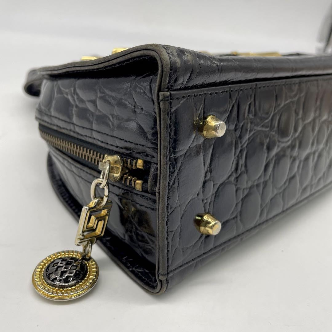 VERSACE Hand Bag Tote Purse Leather Black Authentic