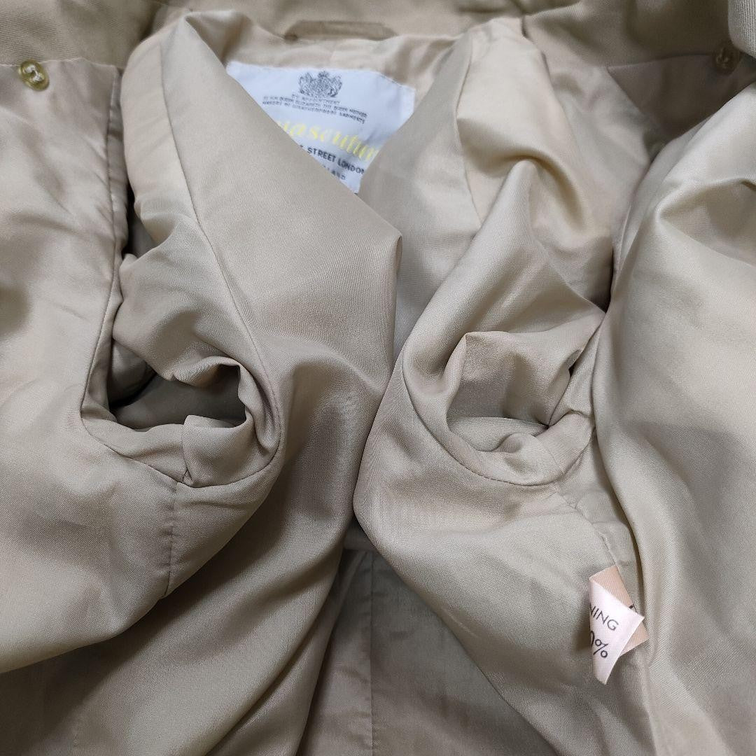 Aquascutum Trench Coat Asian fit M US size S Beige Authentic