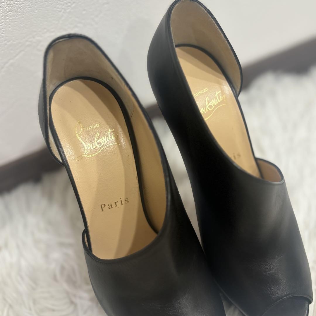 Christian Louboutin Shoes Pumps Heel EU 37 US 7 Leather Black Authentic