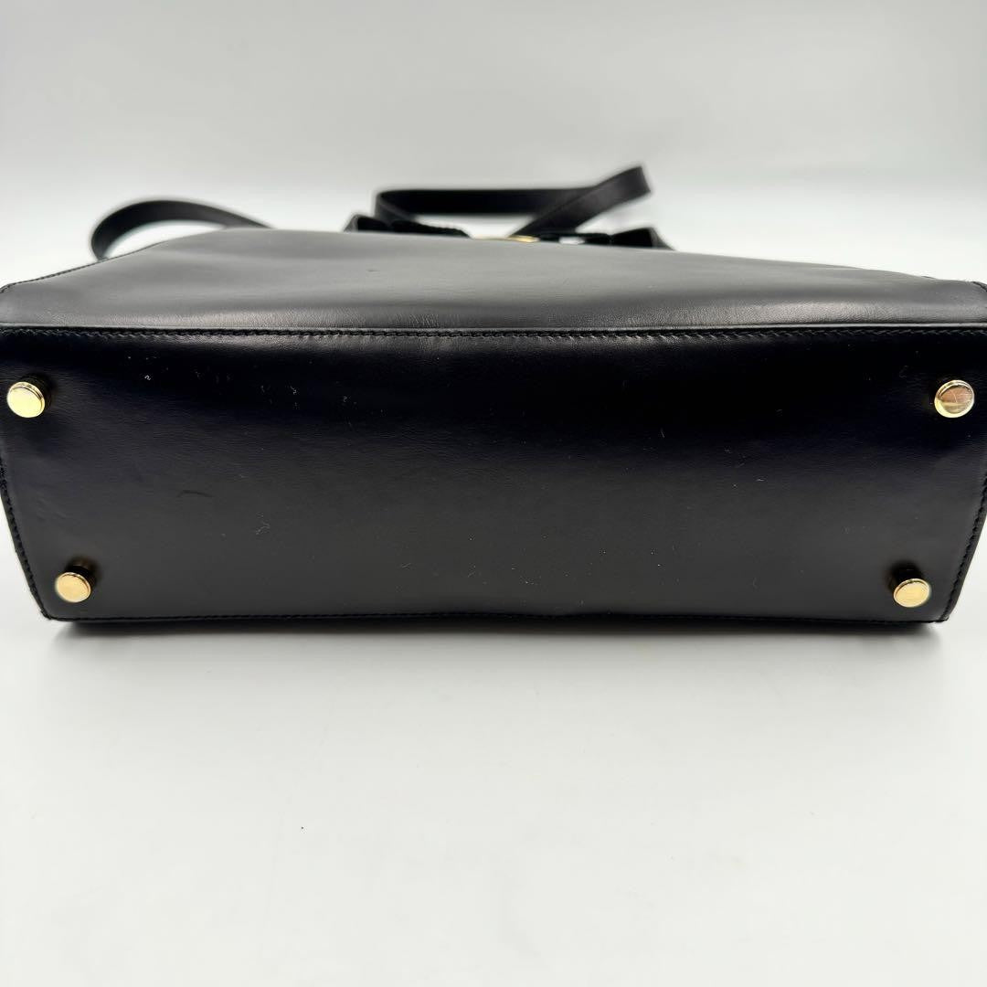 Salvatore Ferragamo handbag Tote Purse VARA RIBBON Leather Black Authentic Used
