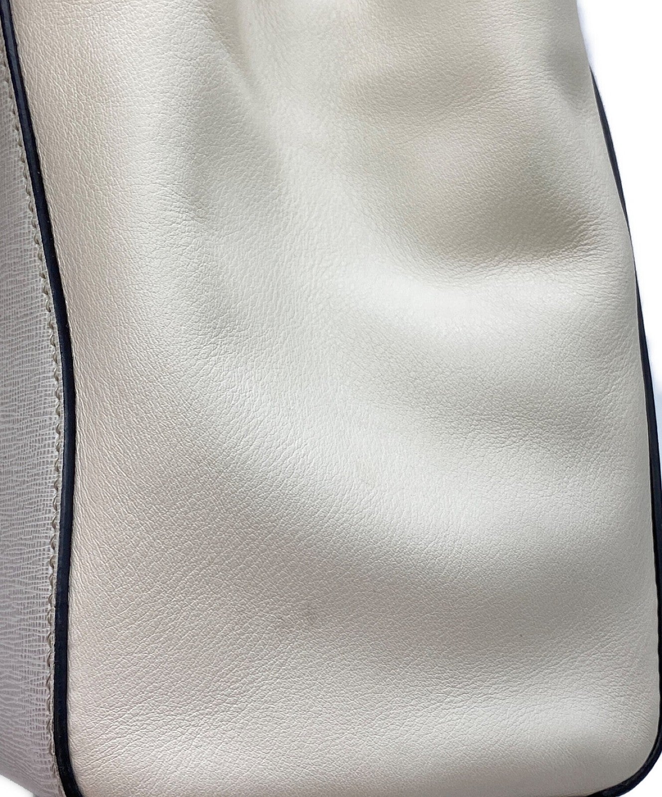 FENDI Hand Shoulder Bag Tote Purse 2way Beige Authentic