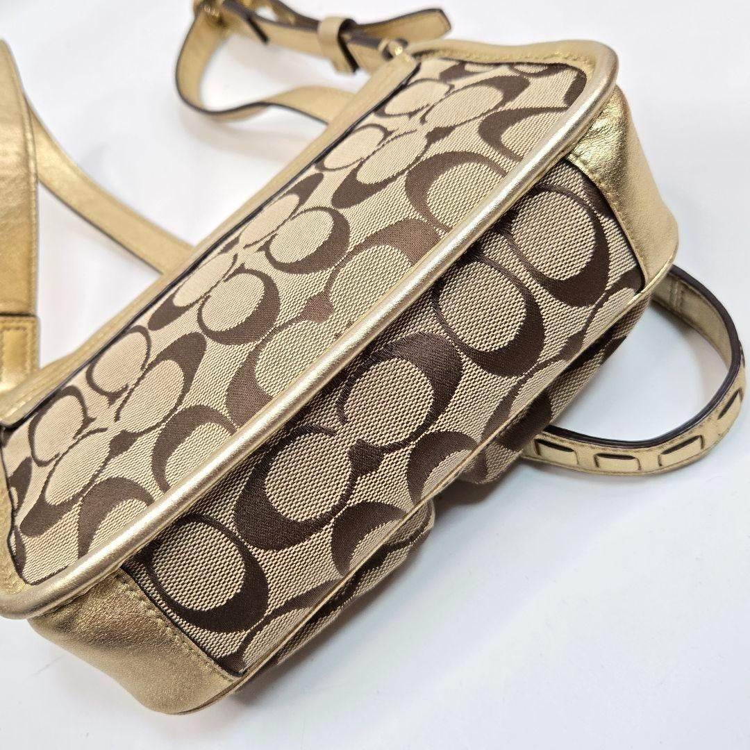 COACH Shoulder Bag Purse Signature Canvas Leather Authentic