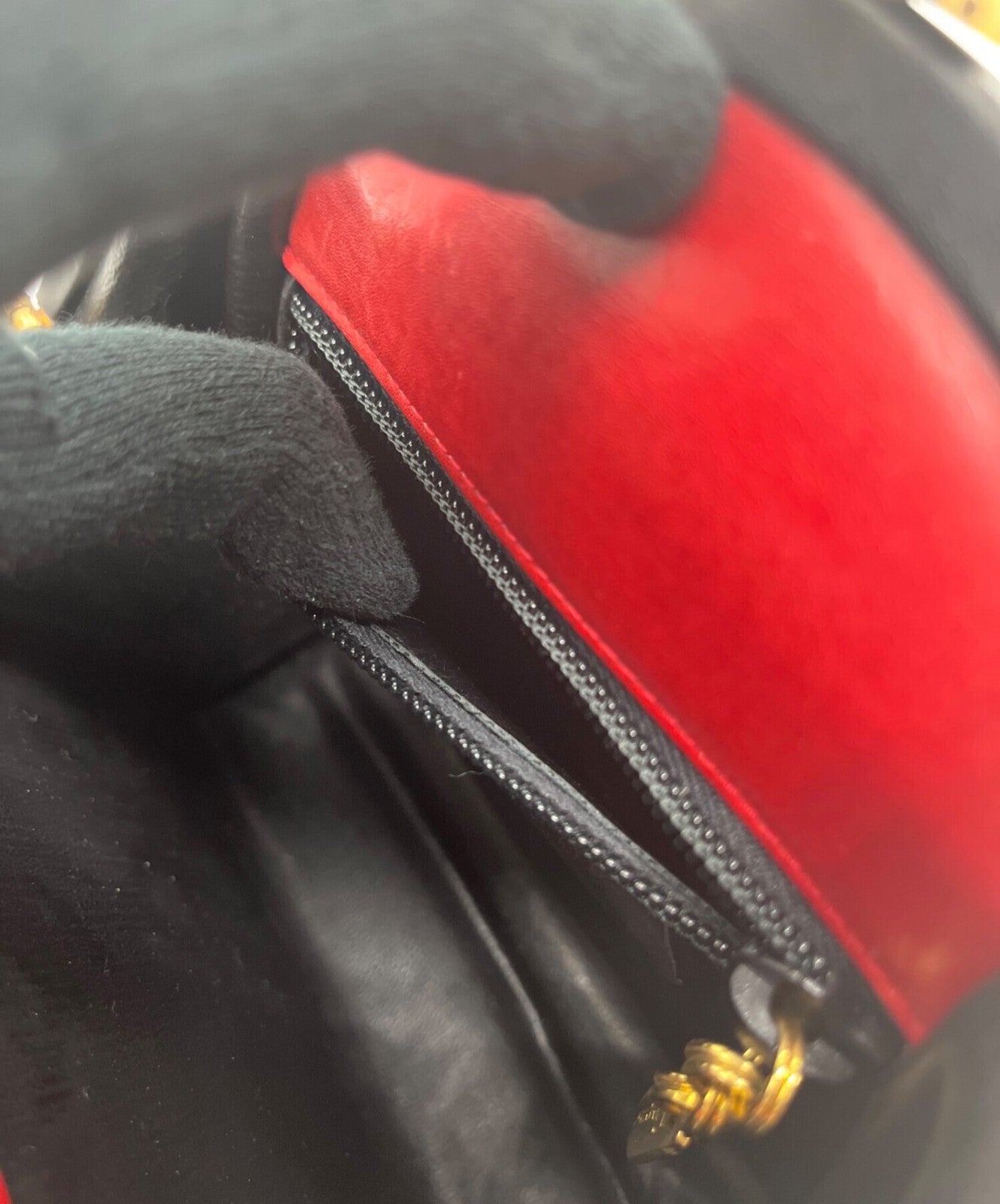 Salvatore Ferragamo shoulder bag Purse Red Black chain Women's Used Authentic