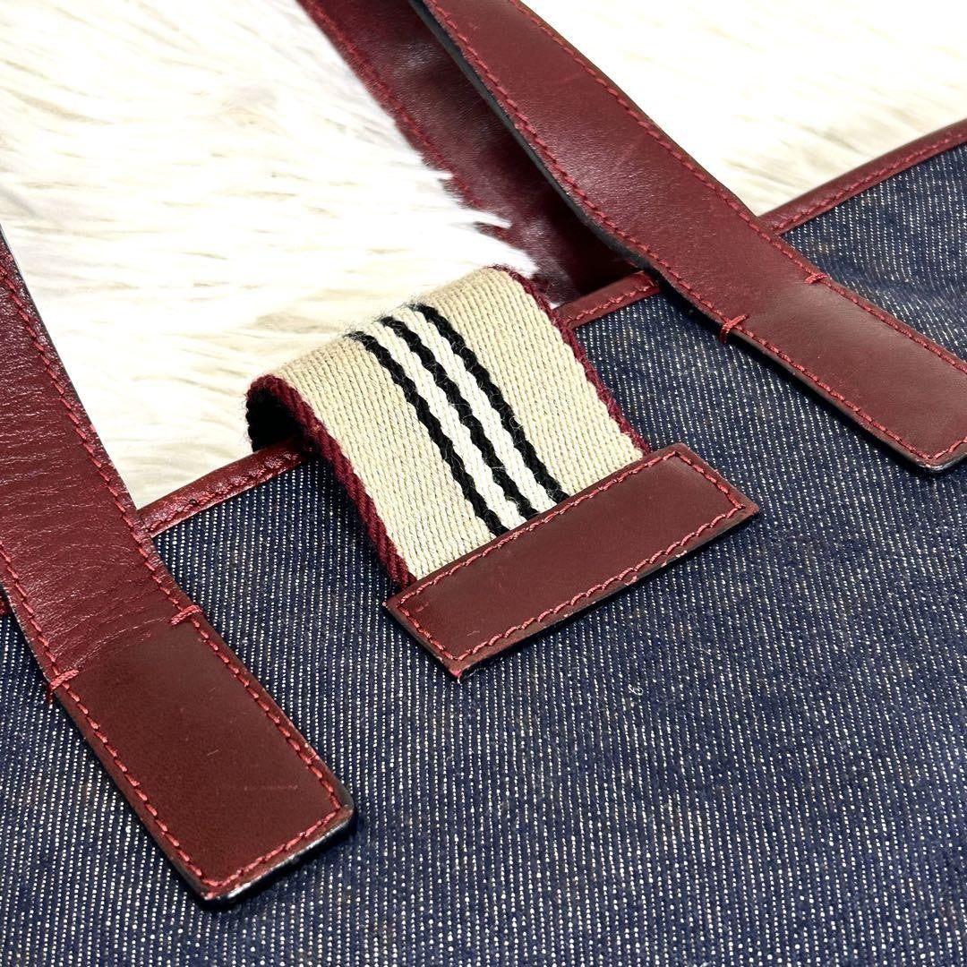 BURBERRY Hand Bag Tote Purse Canvas Leather Navy Bordeaux Authentic