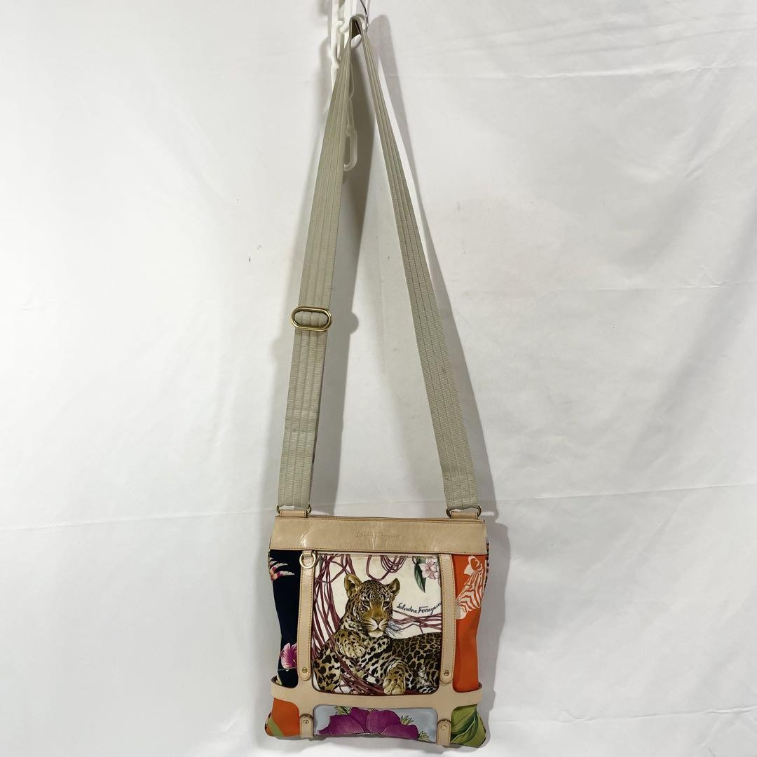 Salvatore Ferragamo Shoulder Bag Purse Canvas Leather Multicolor White Authentic