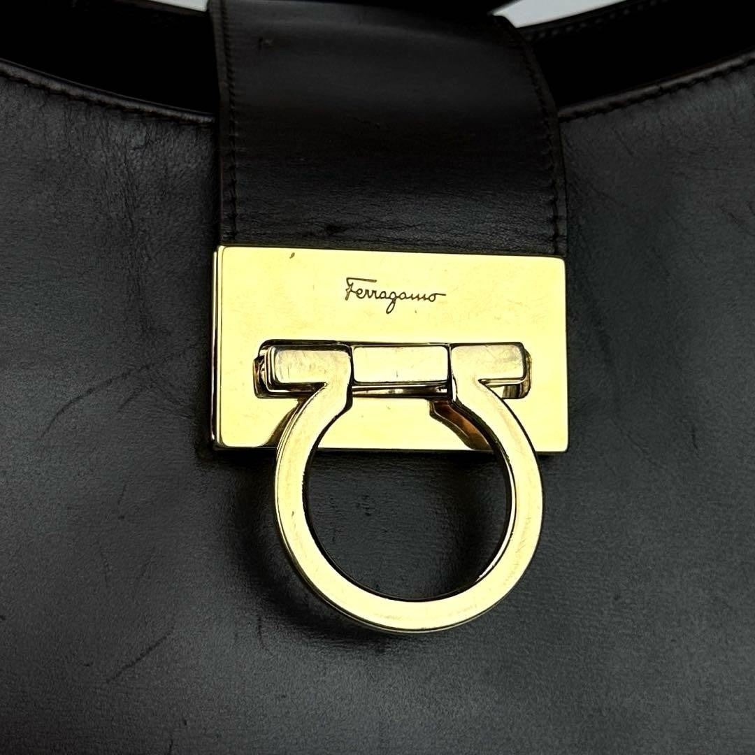 Salvatore Ferragamo Shoulder Bag Purse Gancini Leather Dark Brown Authentic
