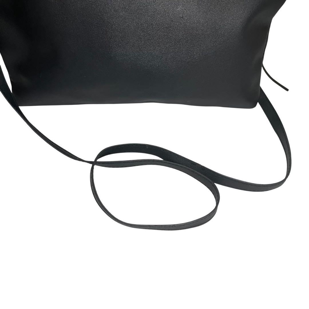 GIVENCHY Shoulder Bag Purse Clutch Bag Second Bag 4G Black Authentic