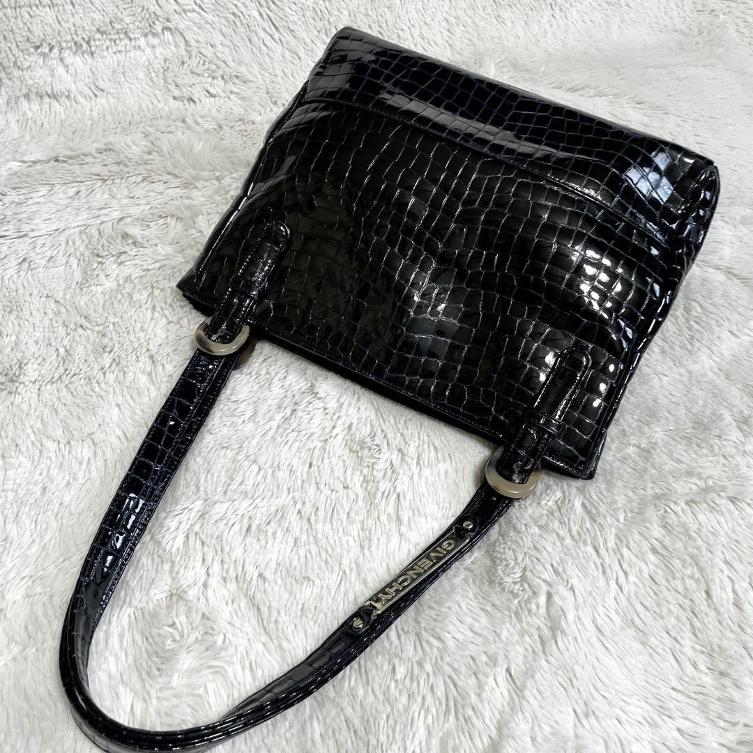 GIVENCHY handbag Purse Patent Leather Authentic Black  tote bag Women's Used