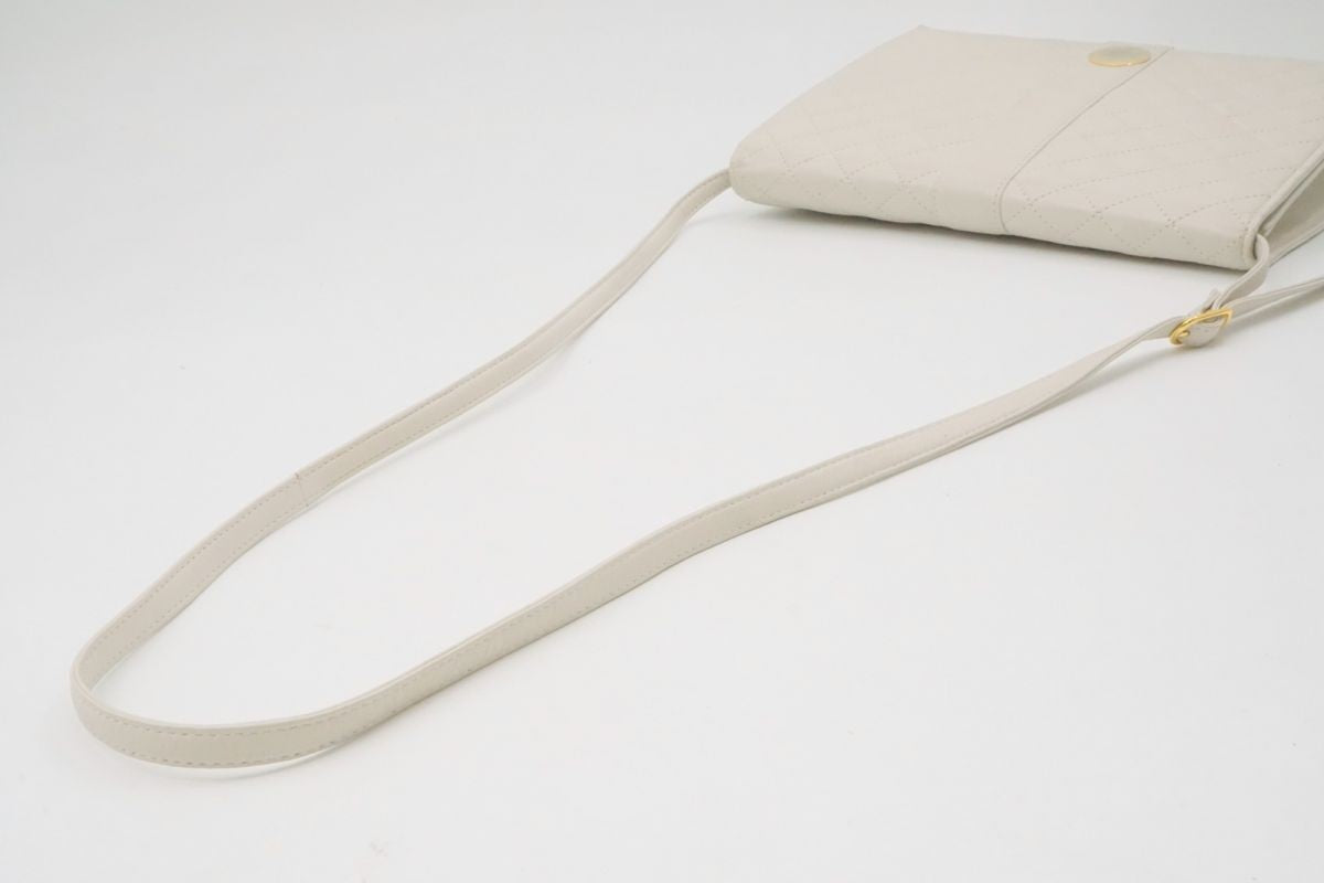 Saint Laurent Shoulder Bag Purse 2way Quilting Leather White Authentic
