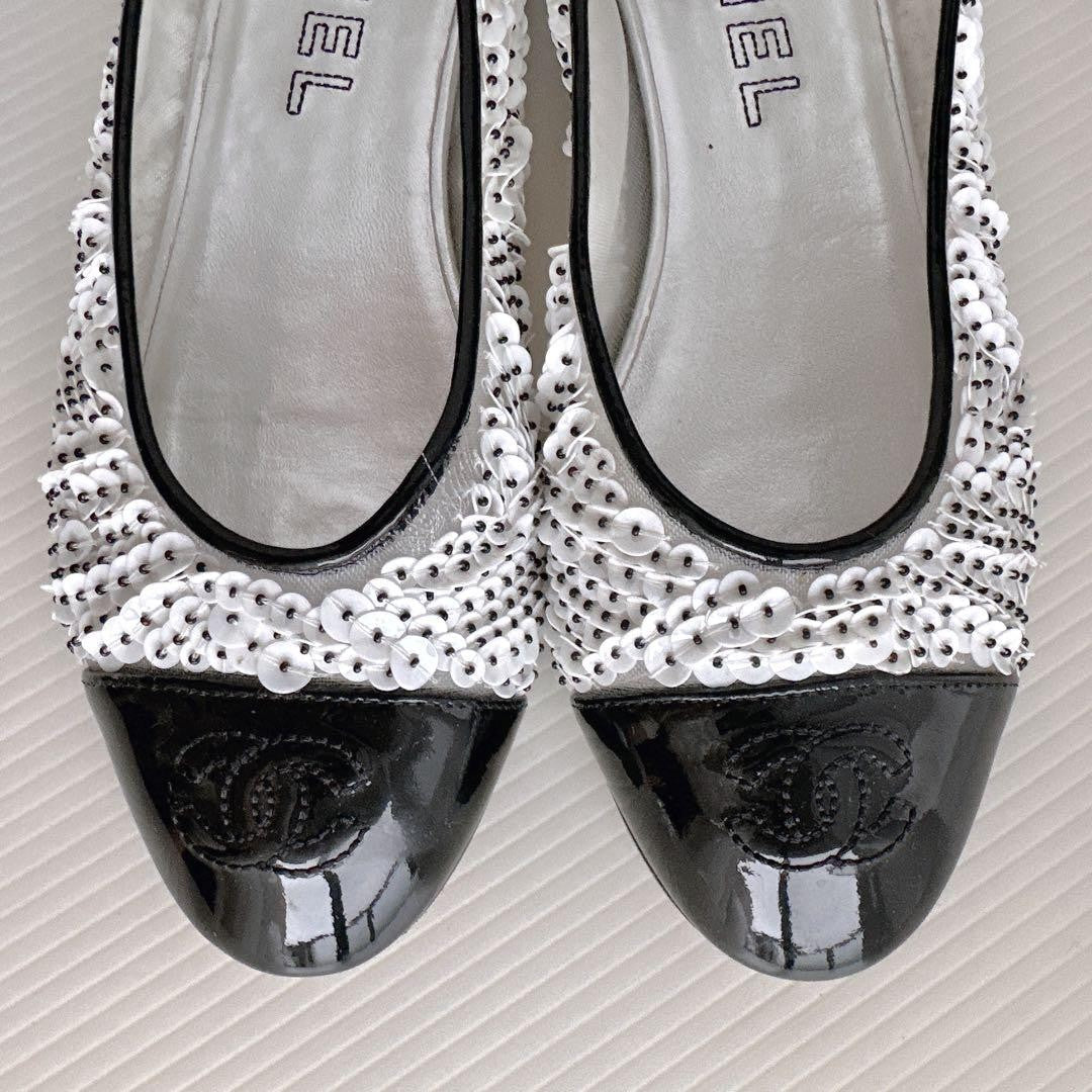CHANEL Shoes Pumps Heel Cocomark EU 36.5 US 6.5 Patent Leather White Black Auth