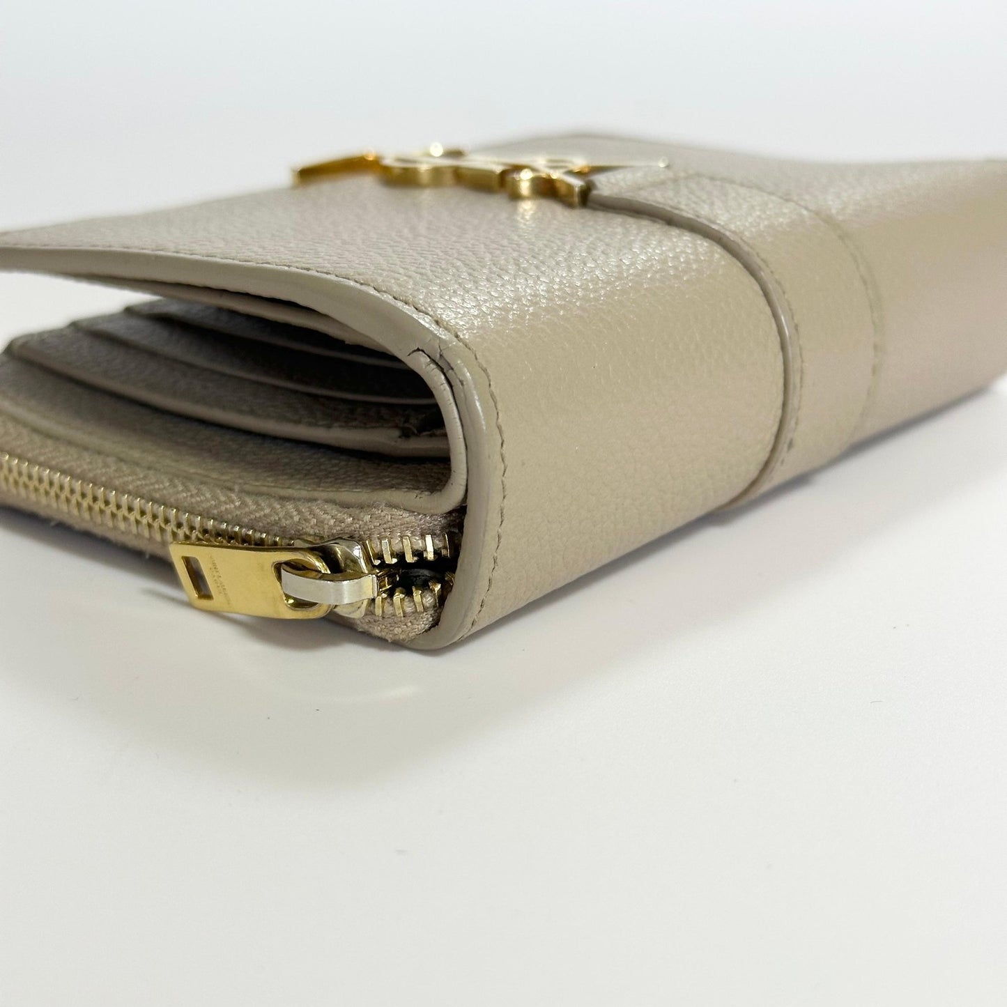 Saint Laurent YSL Wallet Cassandra Bi-fold Compact Leather Beige Gold Authentic