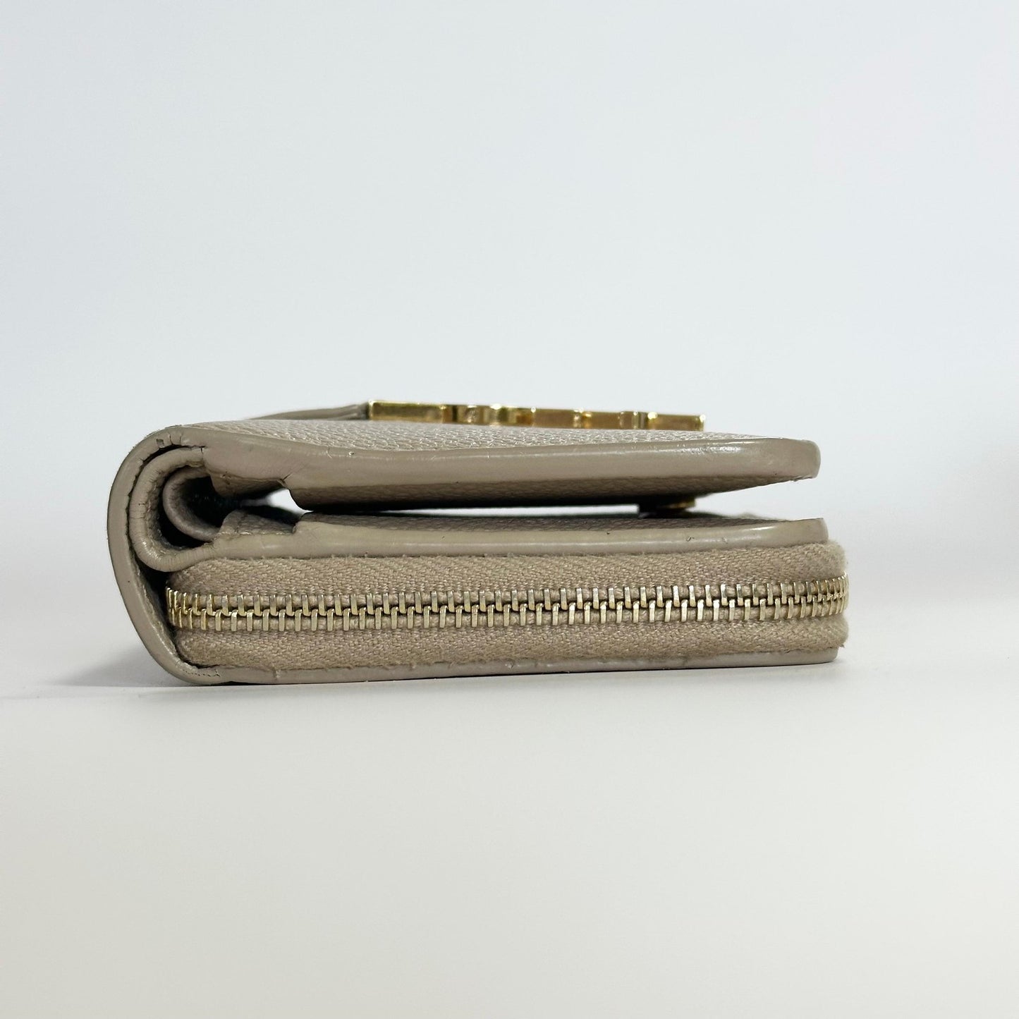 Saint Laurent YSL Wallet Cassandra Bi-fold Compact Leather Beige Gold Authentic