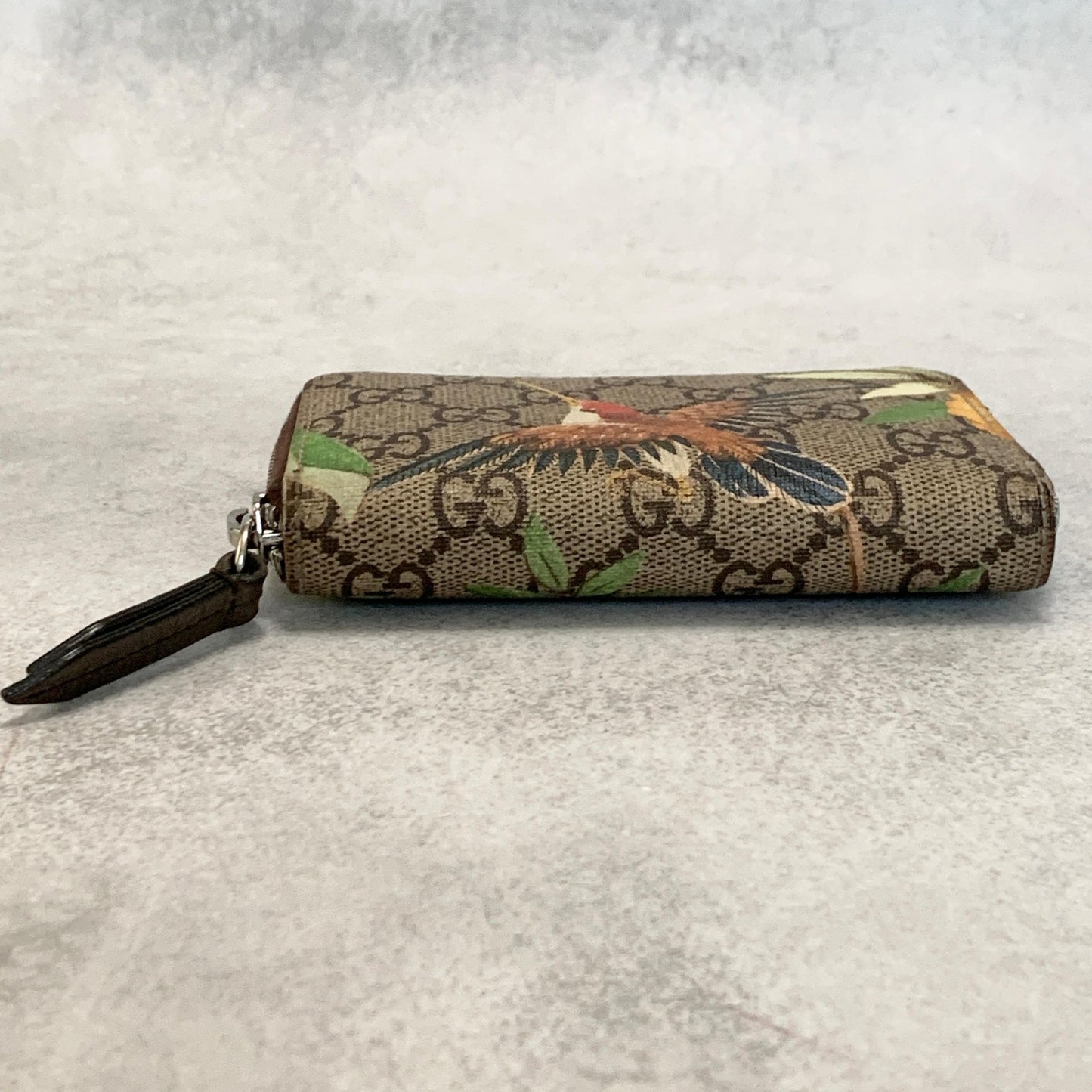 GUCCI Tian GG Supreme Coin Case Card Holder Wallet Purse Compact Leather Brown