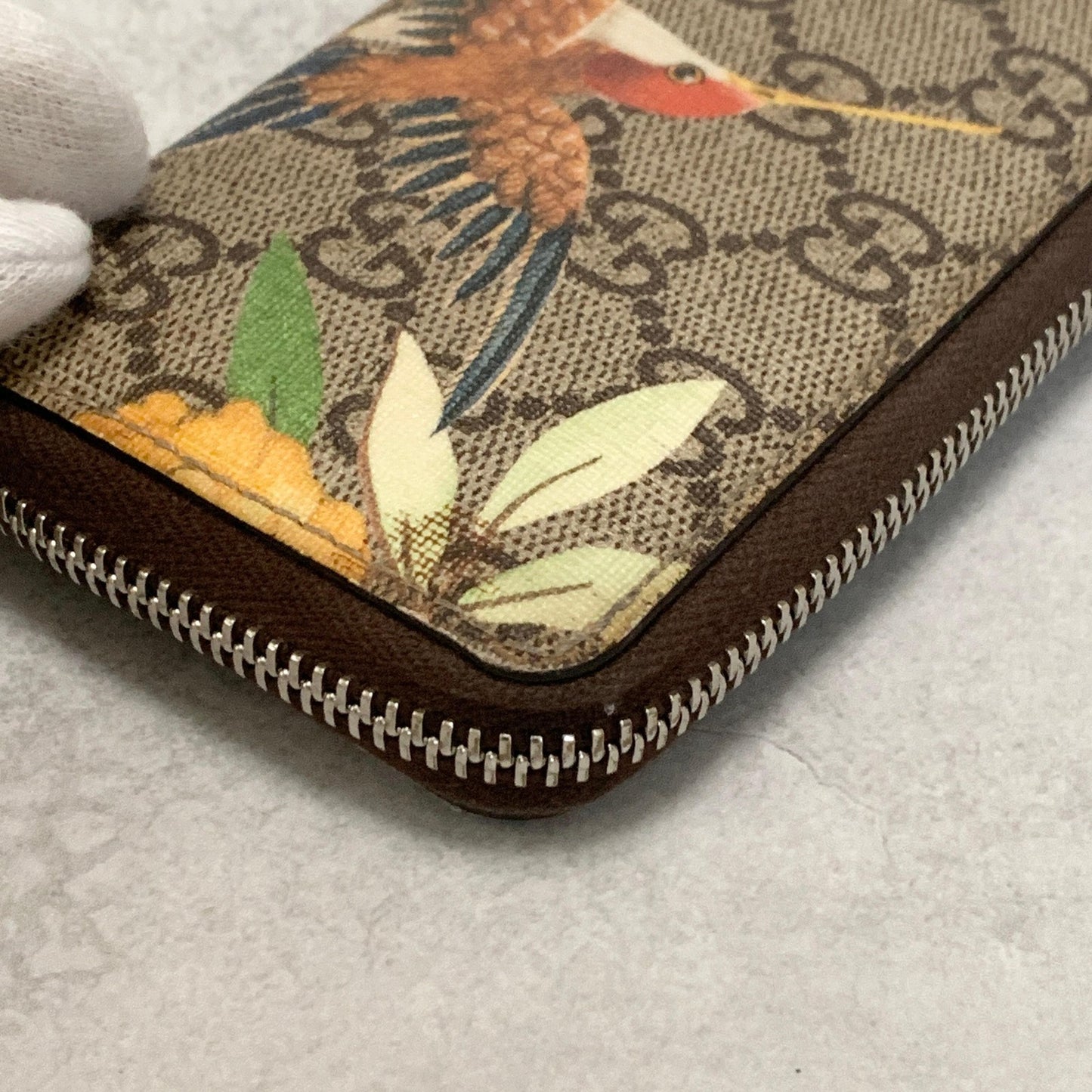 GUCCI Tian GG Supreme Coin Case Card Holder Wallet Purse Compact Leather Brown