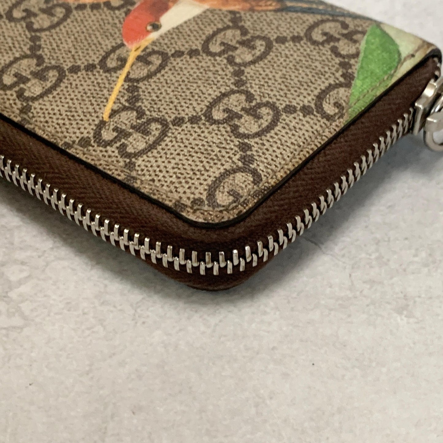 GUCCI Tian GG Supreme Coin Case Card Holder Wallet Purse Compact Leather Brown