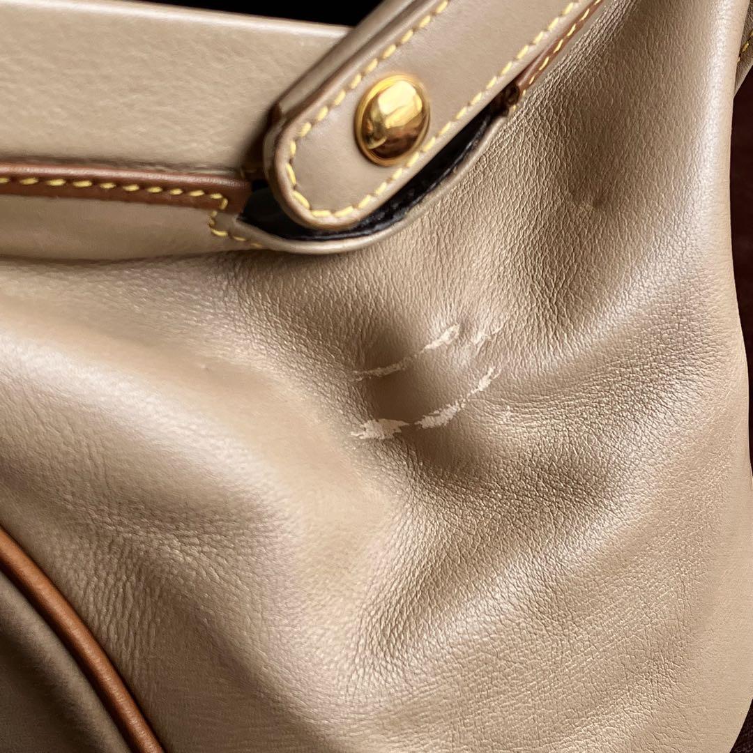 CELINE Shoulder Bag Purse Leather Beige Authentic
