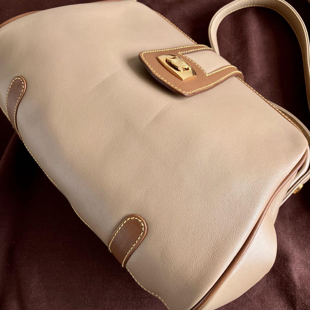 CELINE Shoulder Bag Purse Leather Beige Authentic