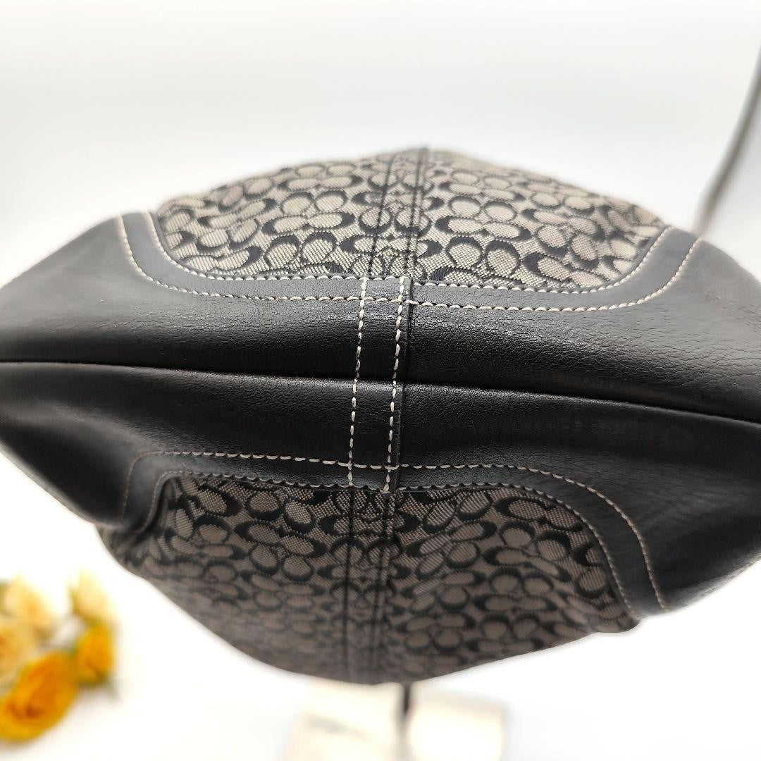 COACH Hand Shoulder Bag Tote Purse 6351 Signature Leather Black Authentic