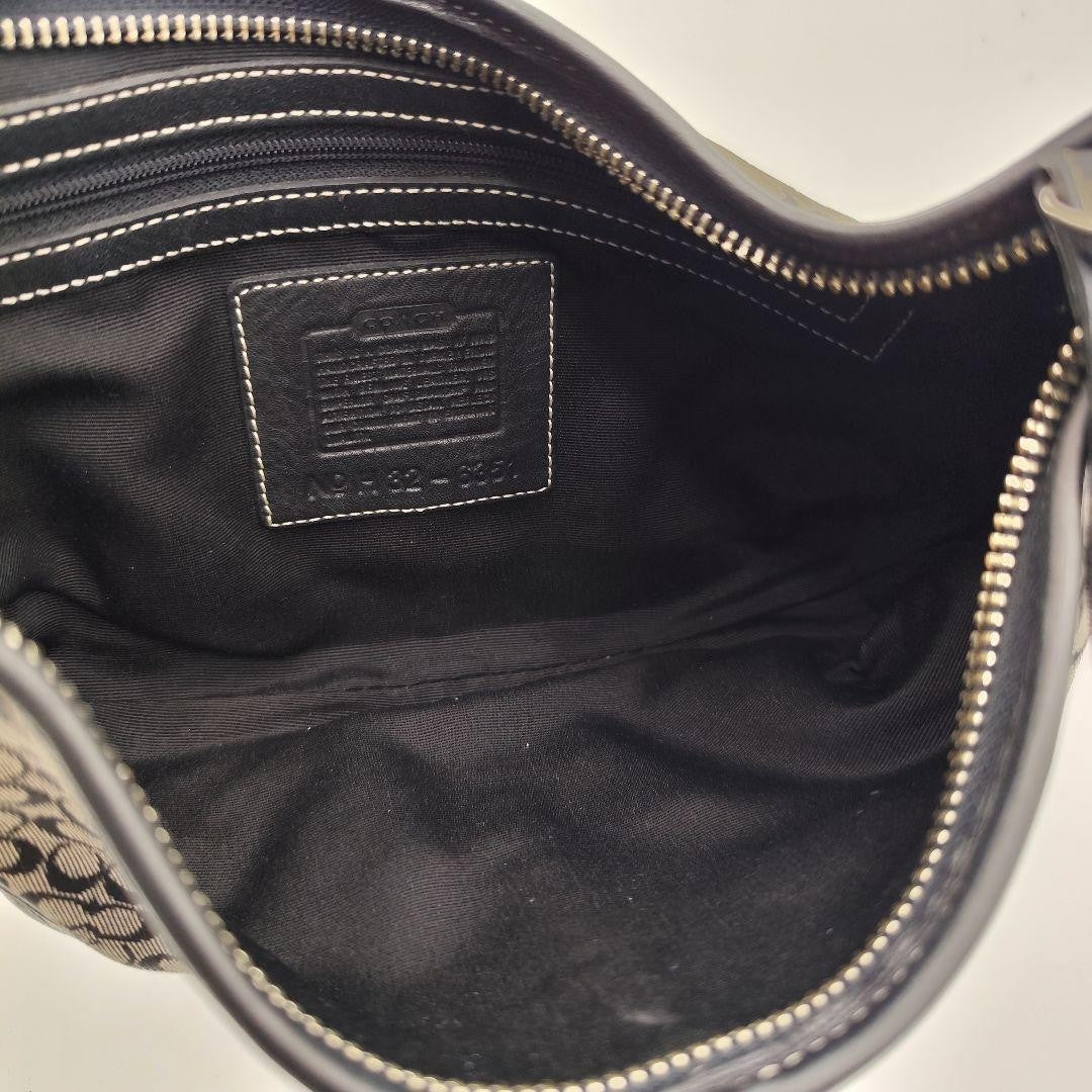 COACH Hand Shoulder Bag Tote Purse 6351 Signature Leather Black Authentic