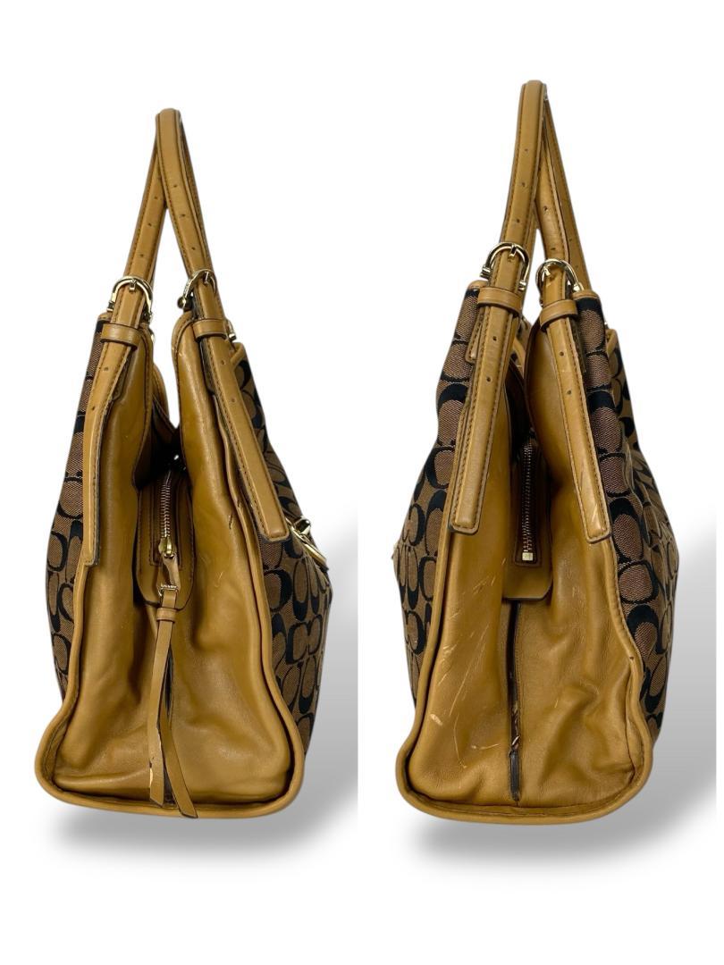 COACH Shoulder Bag Purse Signature 32353 Turn Lock Authentic