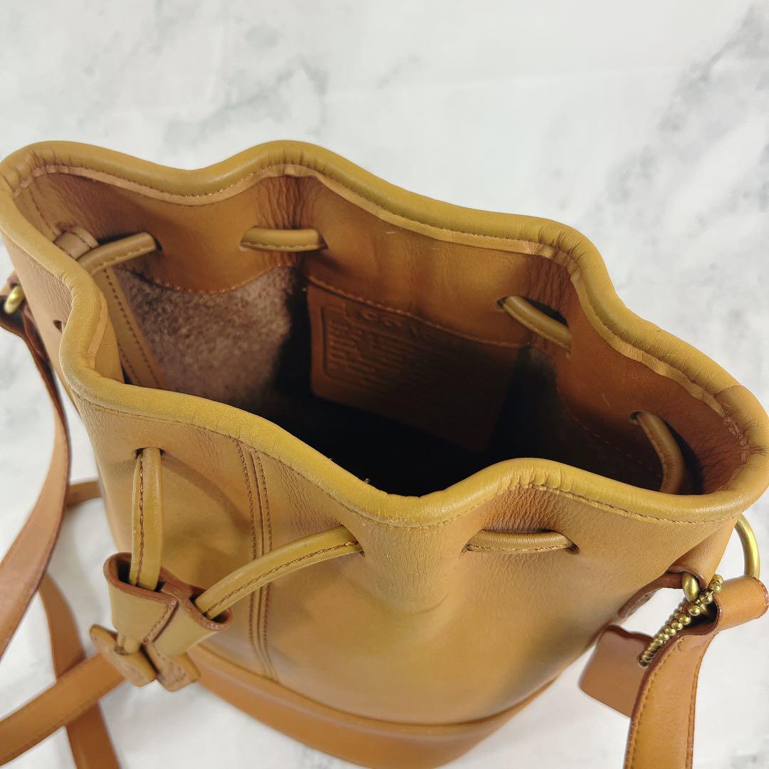 COACH Shoulder Bag Purse OLD Leather Yellow Brown Authentic