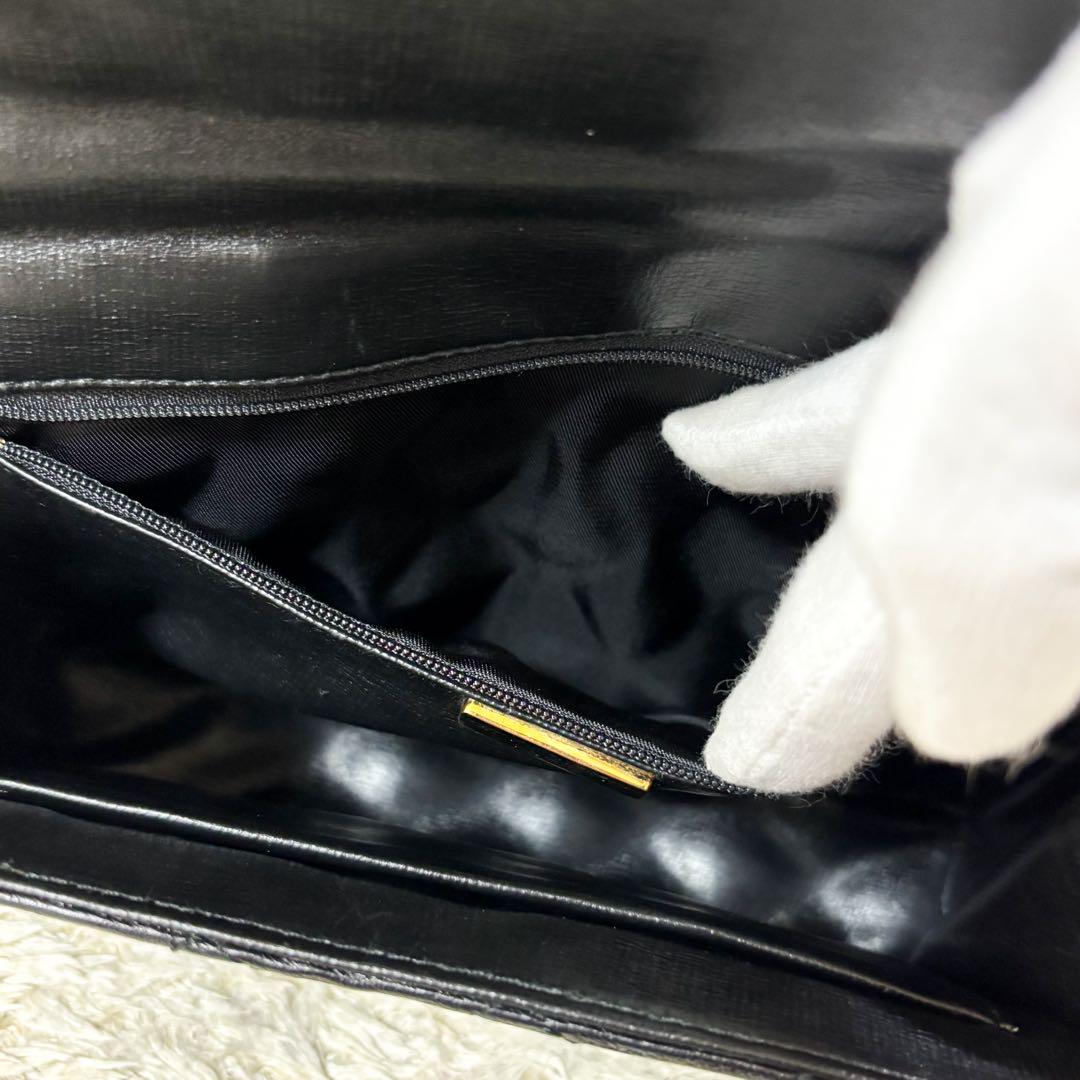 GIVENCHY Shoulder Bag Purse Chain 4G Leather Black Authentic