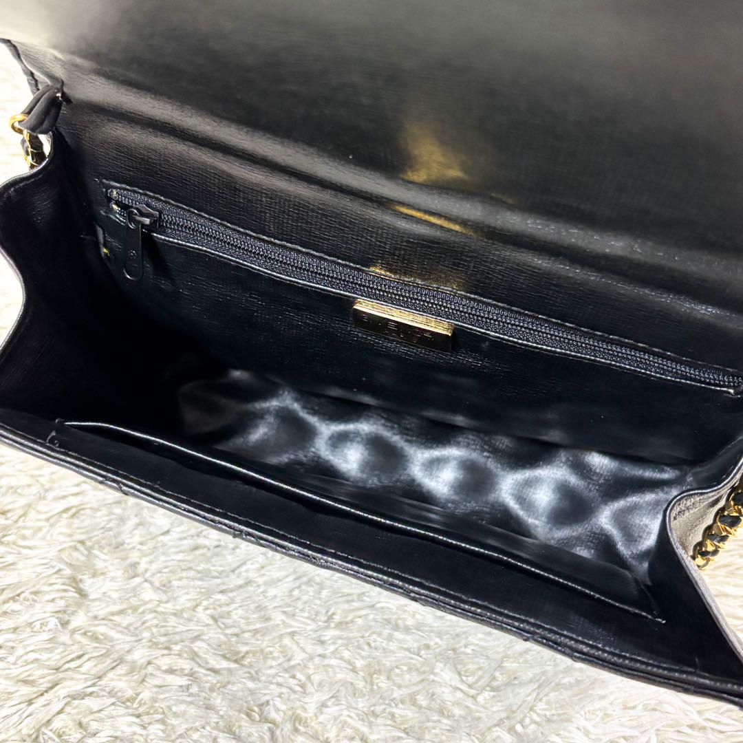 GIVENCHY Shoulder Bag Purse Chain 4G Leather Black Authentic