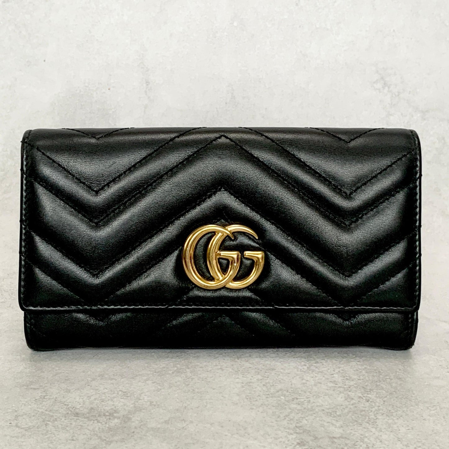 GUCCI Wallet Marmont Quilted GG Flap Long Purse Leather Black Gold Authentic