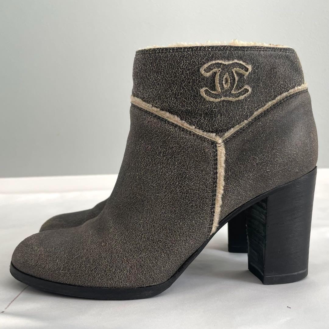CHANEL Boots Shoes Cocomark EU 37.5 US 7.5 Mouton Leather Gray Authentic