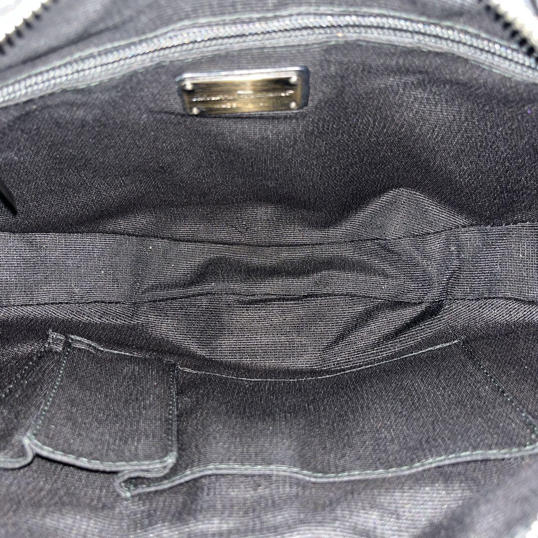 Salvatore Ferragamo Hand Shoulder Bag Tote Purse Vara Patent Leather Black Auth
