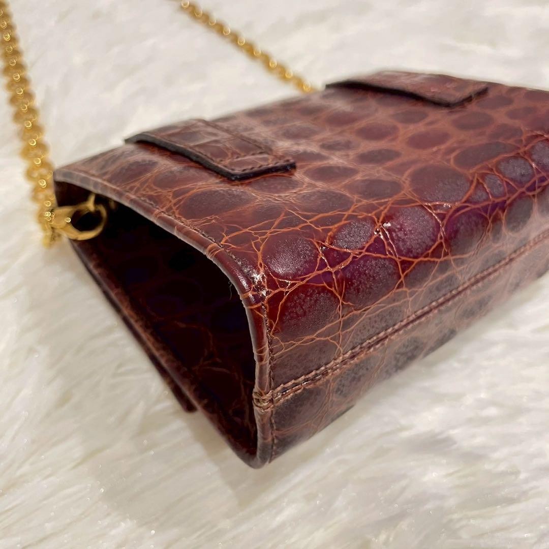 Salvatore Ferragamo Shoulder Bag Purse Chain Vara Ribbon Leather Brown Authentic