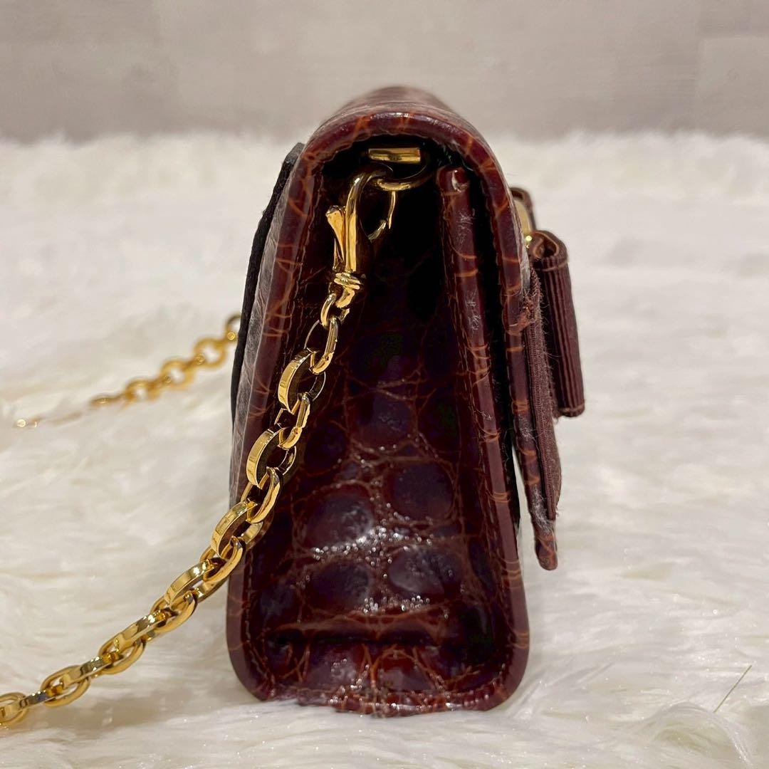 Salvatore Ferragamo Shoulder Bag Purse Chain Vara Ribbon Leather Brown Authentic
