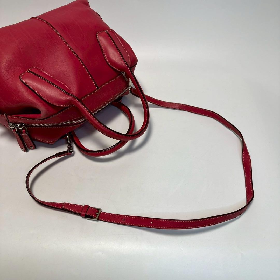TOD'S Hand Shoulder Bag Tote Purse 2way D-Styling Leather Red Authentic