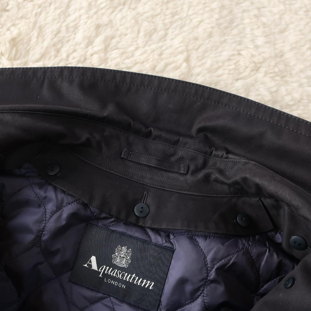 Aquascutum Trench Coat Club Check Asian fit M US size S Black Dark Navy Auth