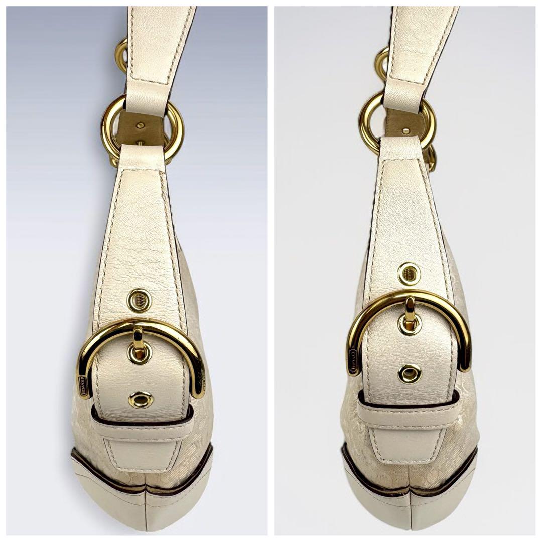 COACH Accessory Pouch Hand Bag Tote Purse Signature Canvas Leather White Gold