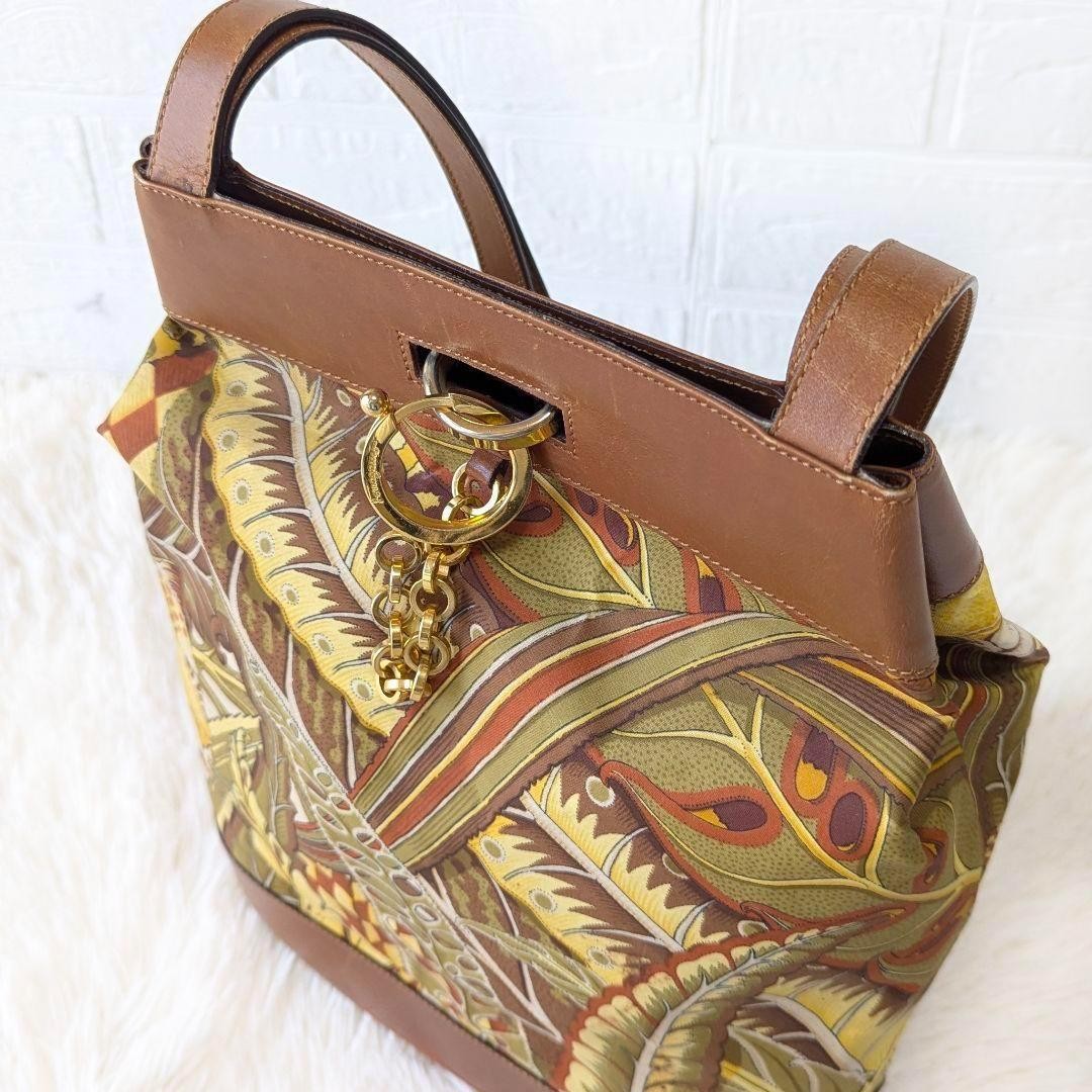 Salvatore Ferragamo Shoulder Bag Purse Gancini Leather Brown Multicolor Auth