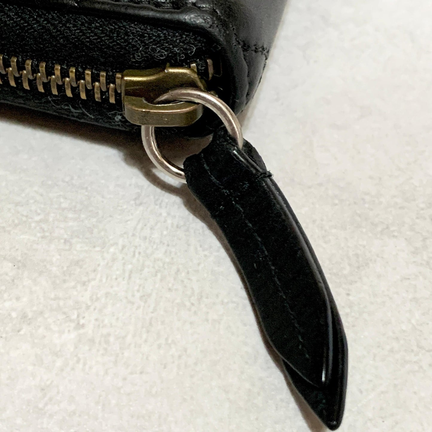 GUCCI Wallet GG Marmont Quilted Round Zip Long Purse Leather Black Gold Auth