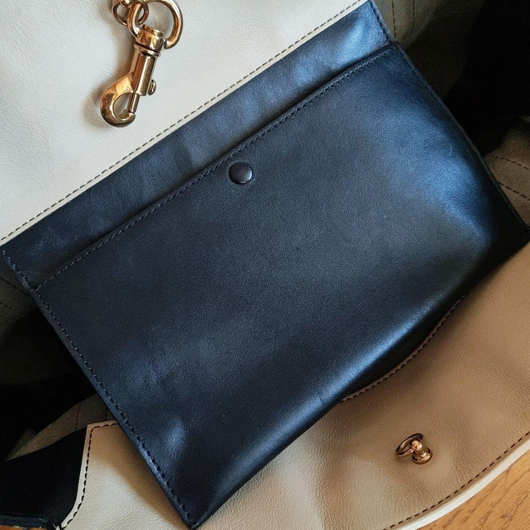 Chloe Hand Bag Tote Purse Leather Black Gray Authentic