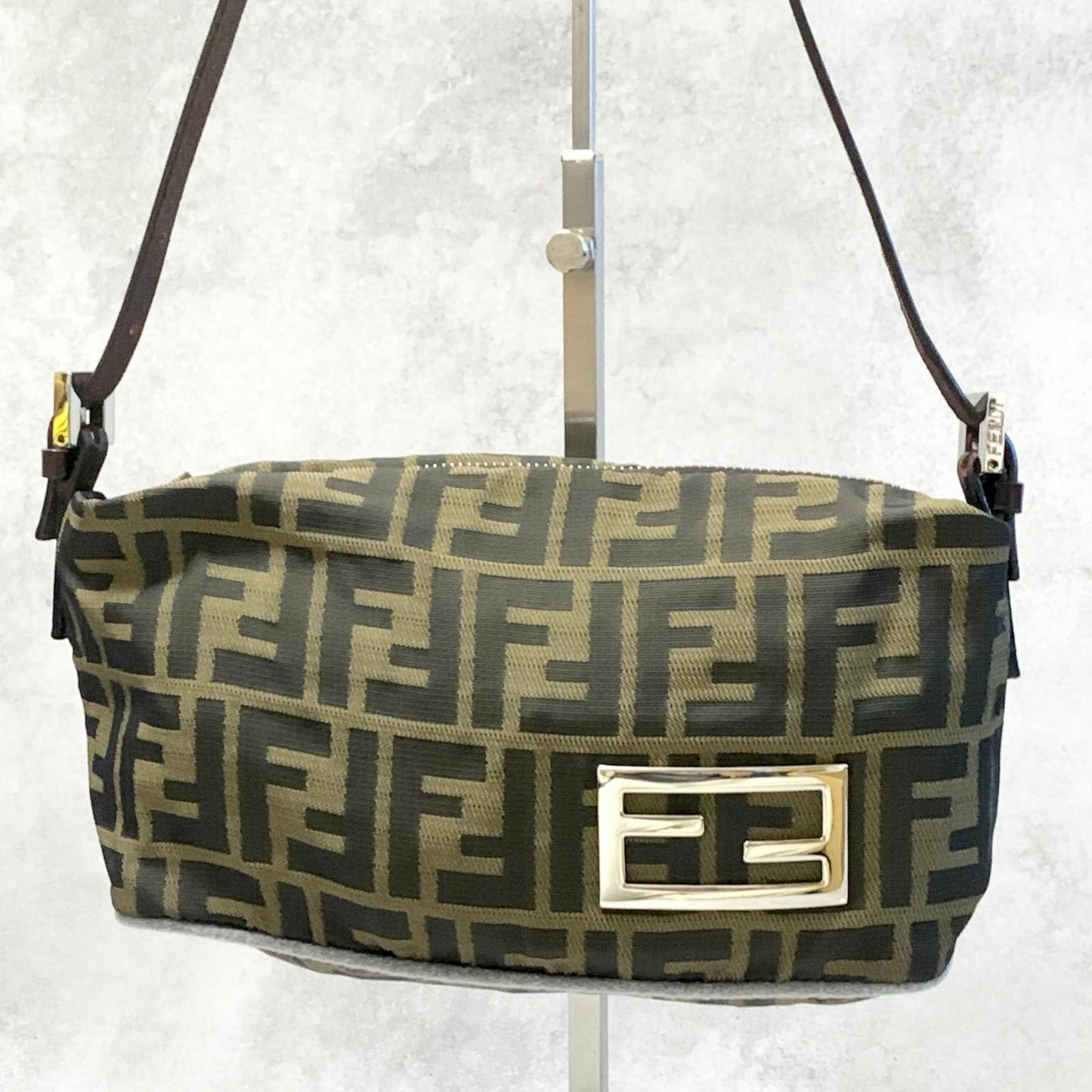 FENDI Bag FF Zucca Mamma Baguette Pouch Shoulder Purse Canvas Brown Authentic