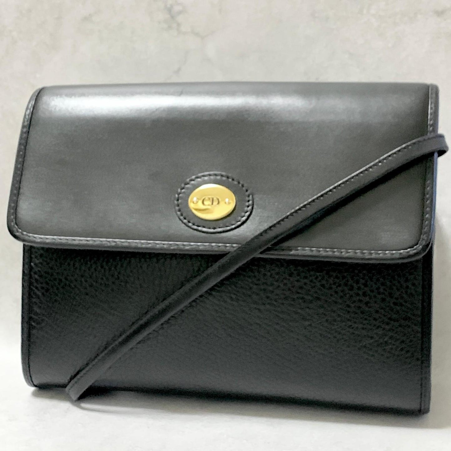 Christian Dior Bag CD Shoulder Purse Leather Black Gold Used Women's Authentic