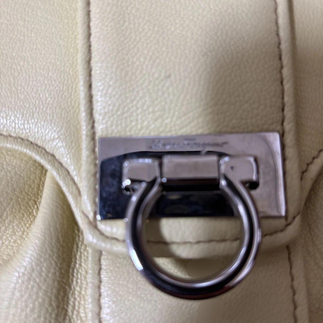 Salvatore Ferragamo Hand Bag Tote Purse Gancini Cream Authentic