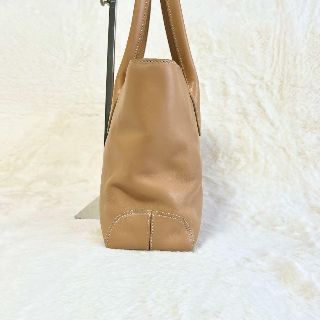 TOD'S Hand Bag Tote Purse D Bag Leather Beige Authentic
