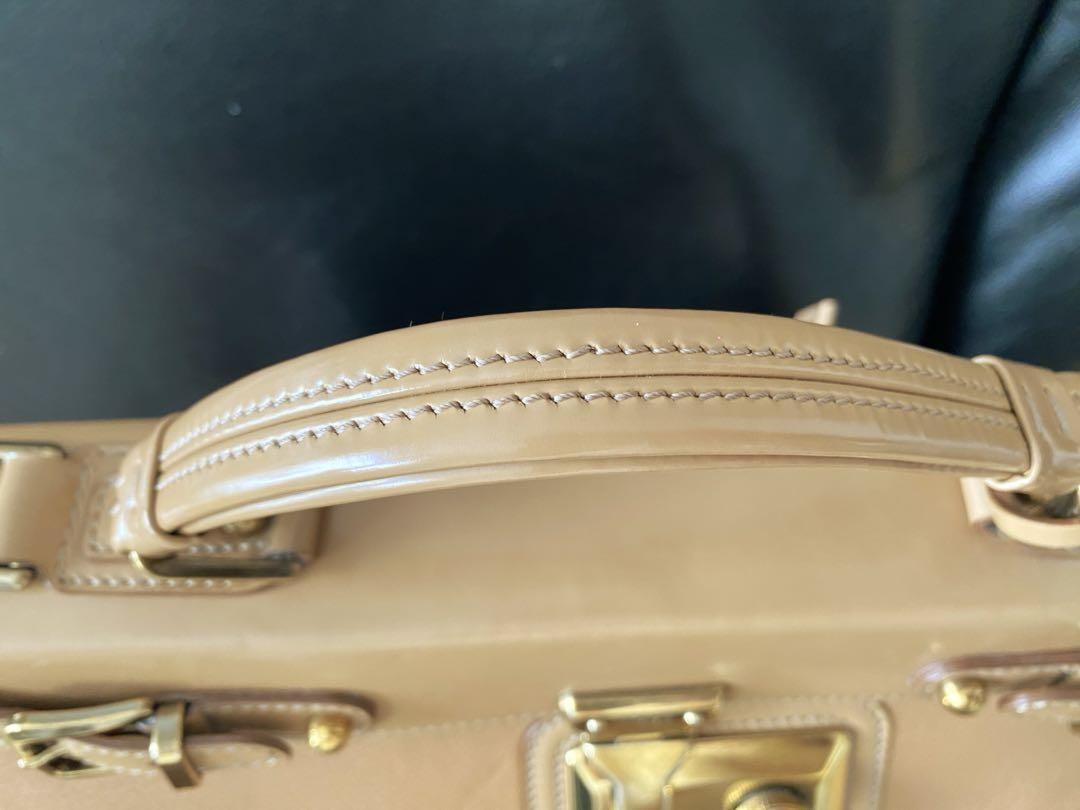 TOD'S Hand Shoulder Bag Tote Purse 2way Dokt Bag Leather Camel Authentic