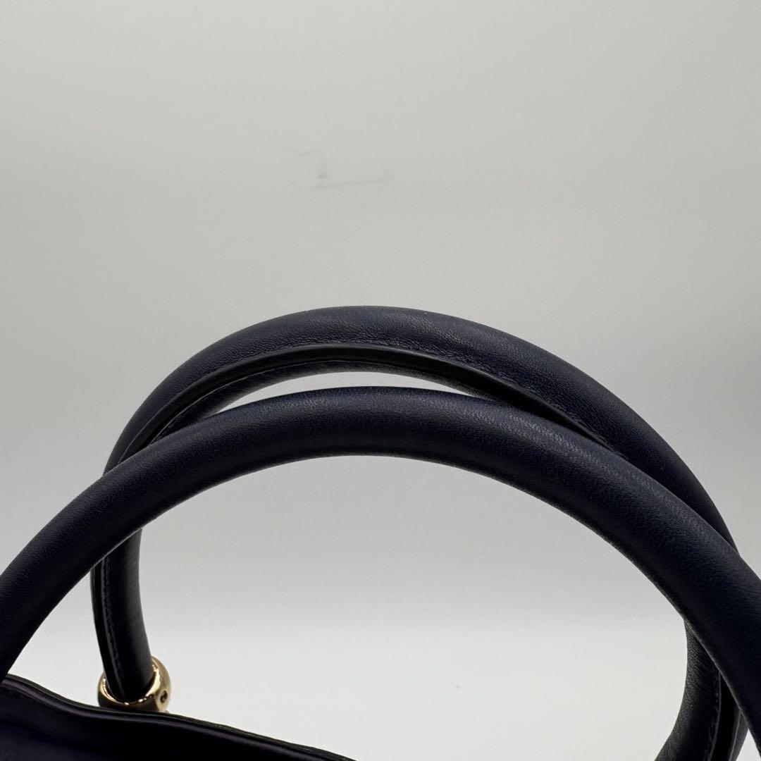 TOD'S Hand Shoulder Bag Tote Purse 2way Leather Dark Navy Purple Authentic