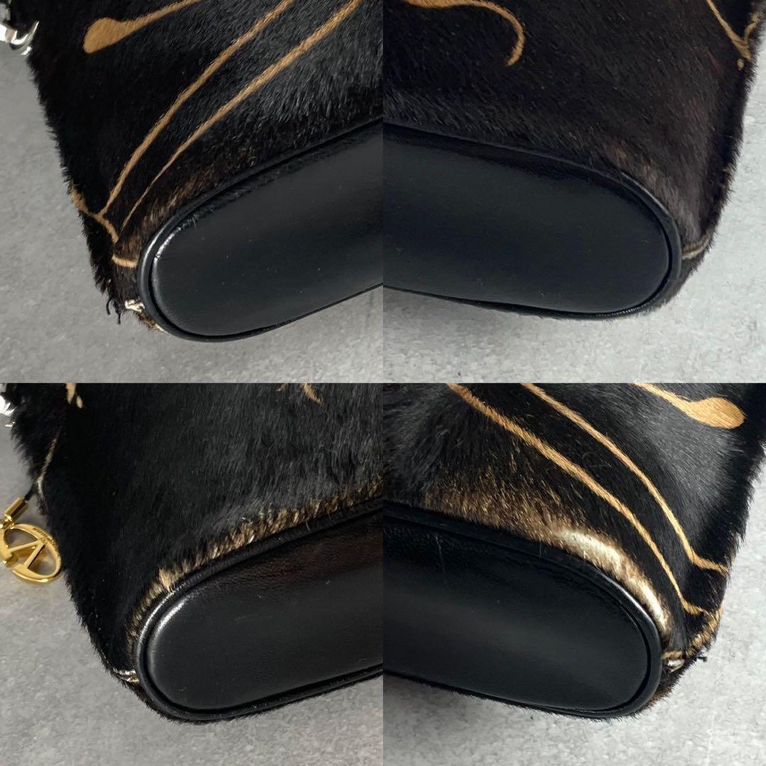 Valentino Garavani Hand Shoulder Bag Tote Purse Black Authentic