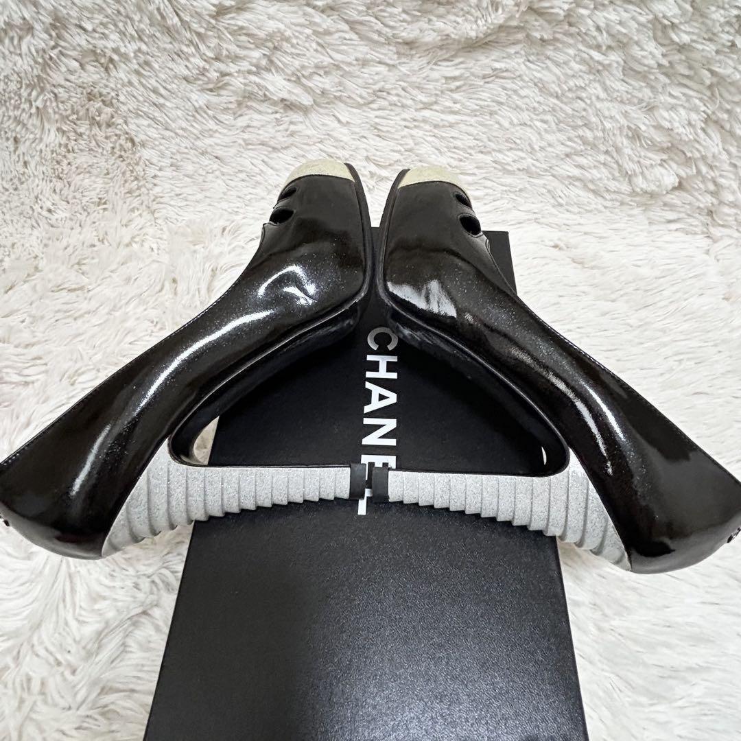 CHANEL Shoes Pumps Heel Cocomark EU 37 US 7 Black White Authentic