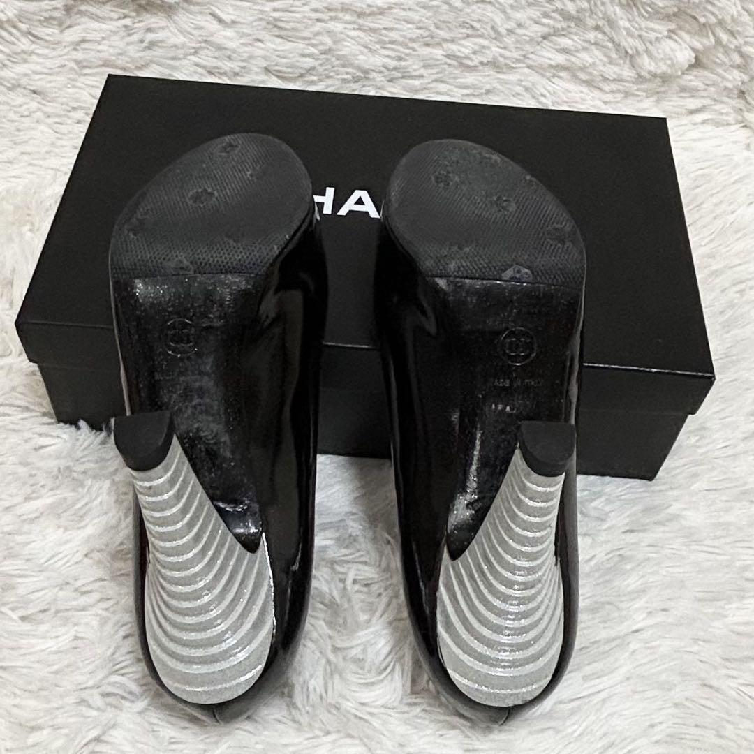 CHANEL Shoes Pumps Heel Cocomark EU 37 US 7 Black White Authentic